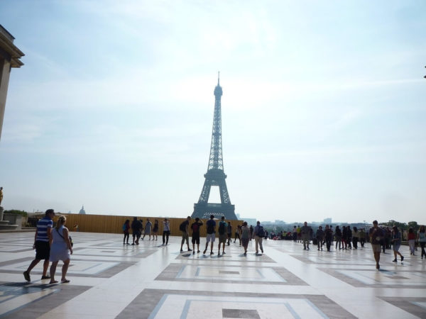 Francia Turistas Torre Eiffel parís